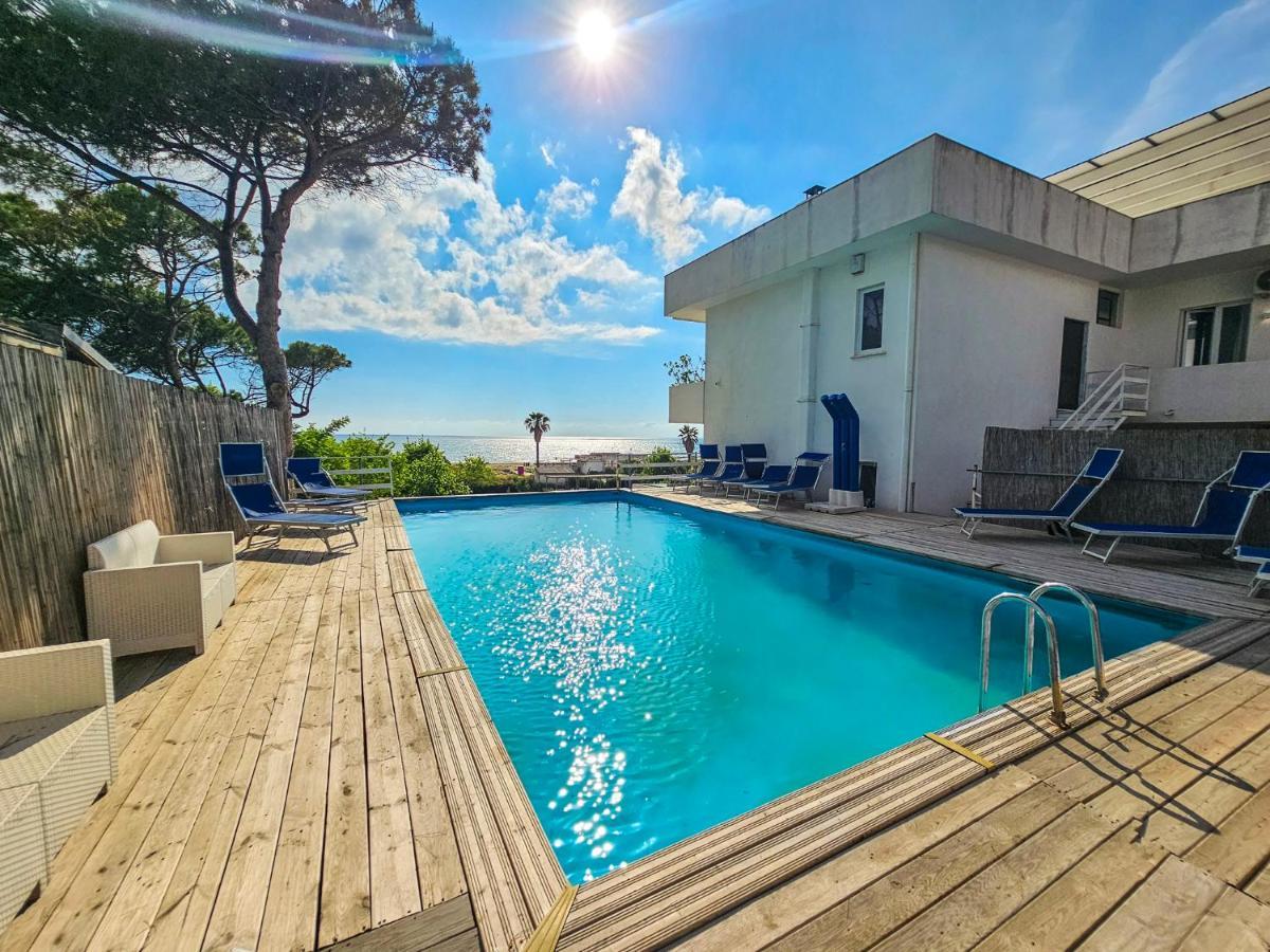 Hotel Artemide Mare Paestum Dış mekan fotoğraf