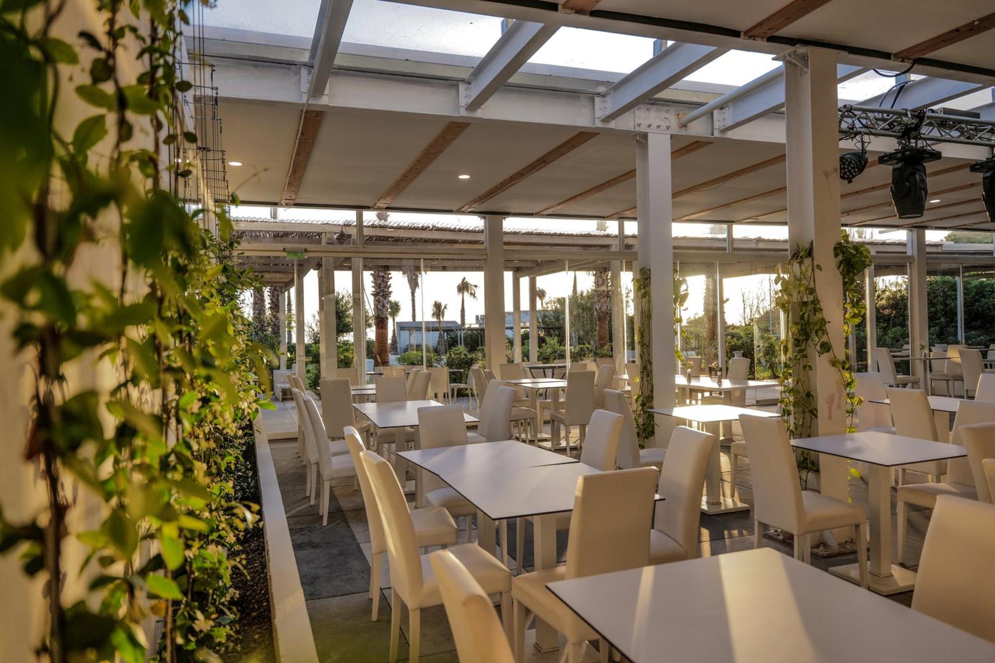 Hotel Artemide Mare Paestum Dış mekan fotoğraf