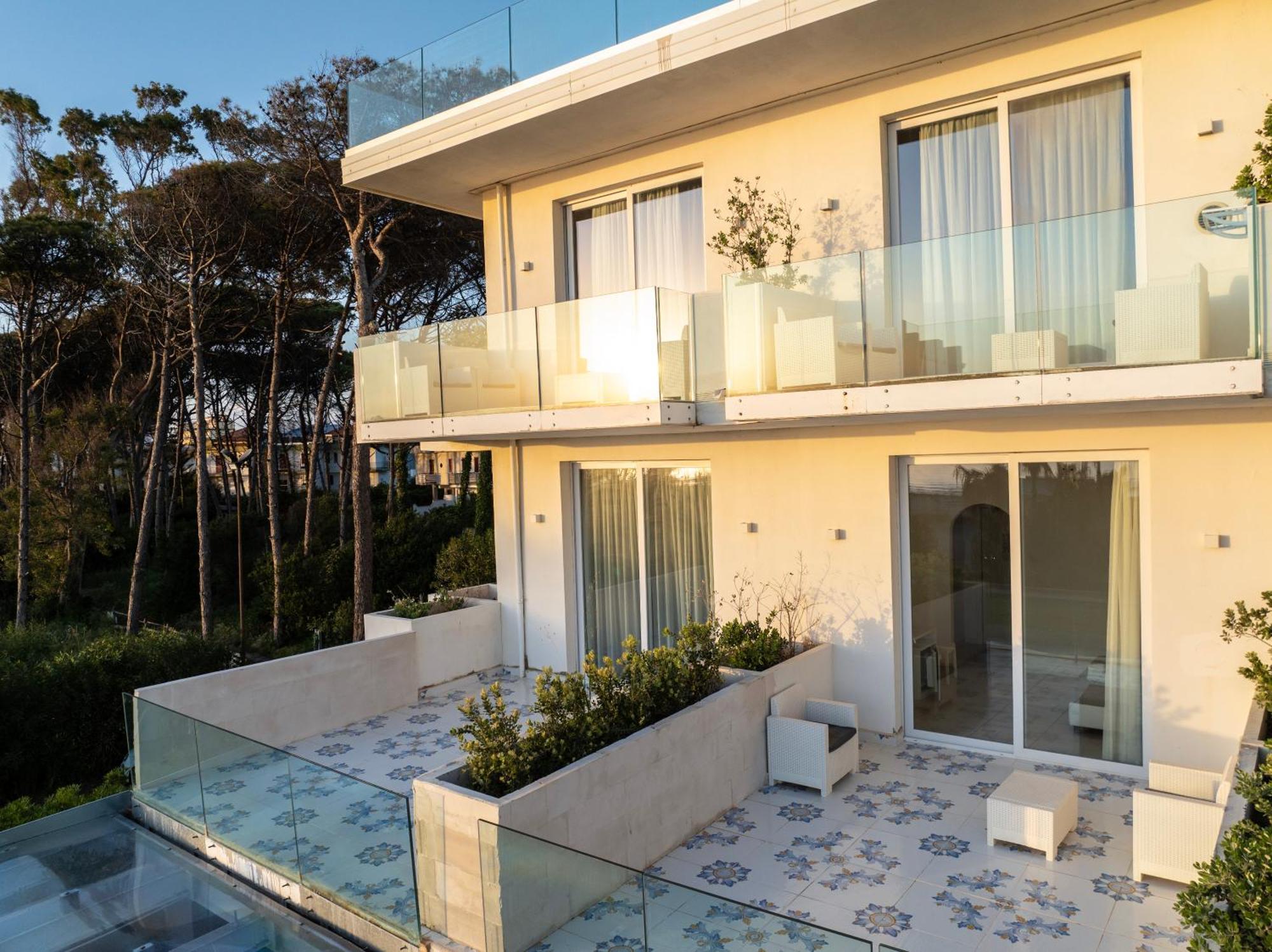 Hotel Artemide Mare Paestum Dış mekan fotoğraf