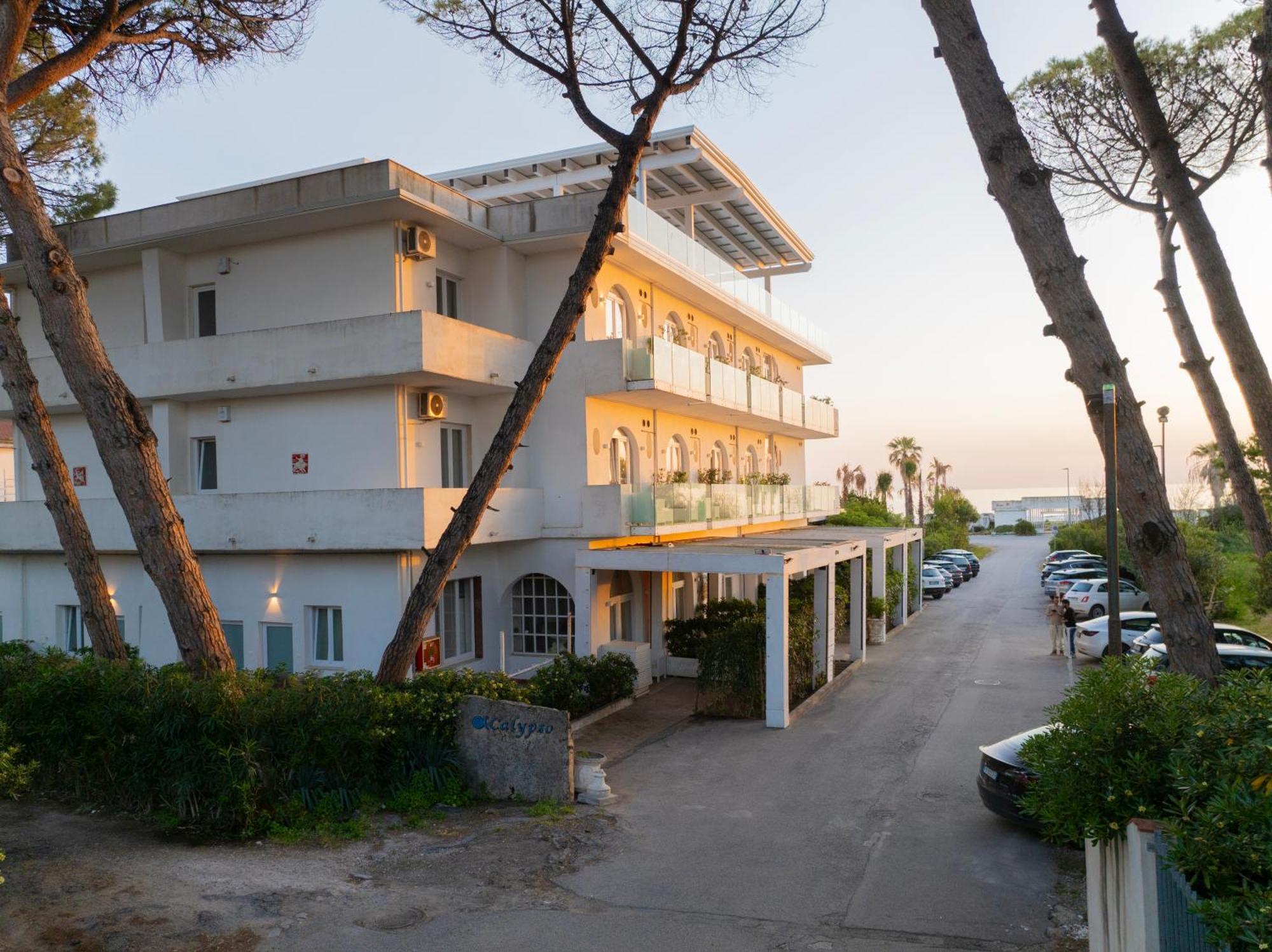 Hotel Artemide Mare Paestum Dış mekan fotoğraf
