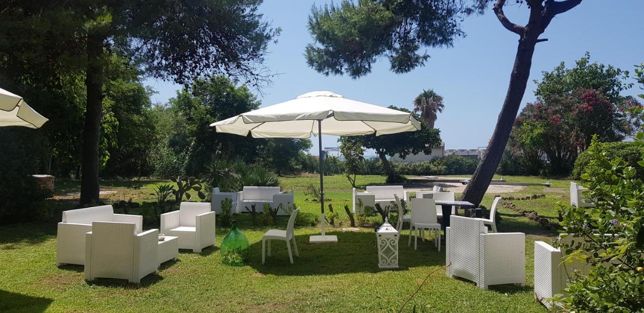 Hotel Artemide Mare Paestum Dış mekan fotoğraf